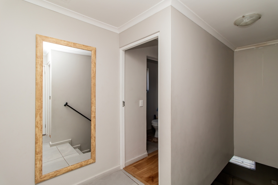 3 Bedroom Property for Sale in Parklands East Western Cape